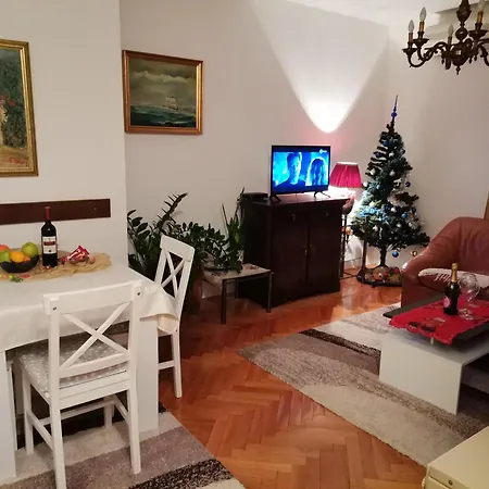 Rajana , - Hram Svetog Save Appartement Belgrade